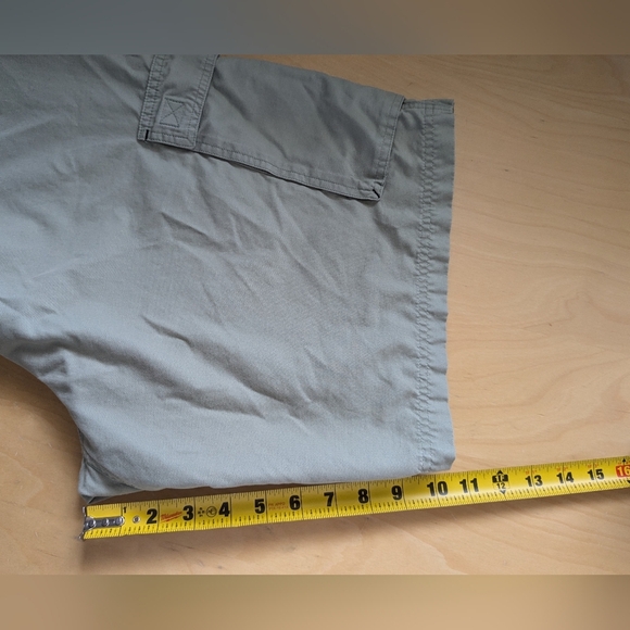 HORNY TOAD Men Cargo Short Loose Fit Size Medium Cotton/Nylon Material - Picture 9 of 9